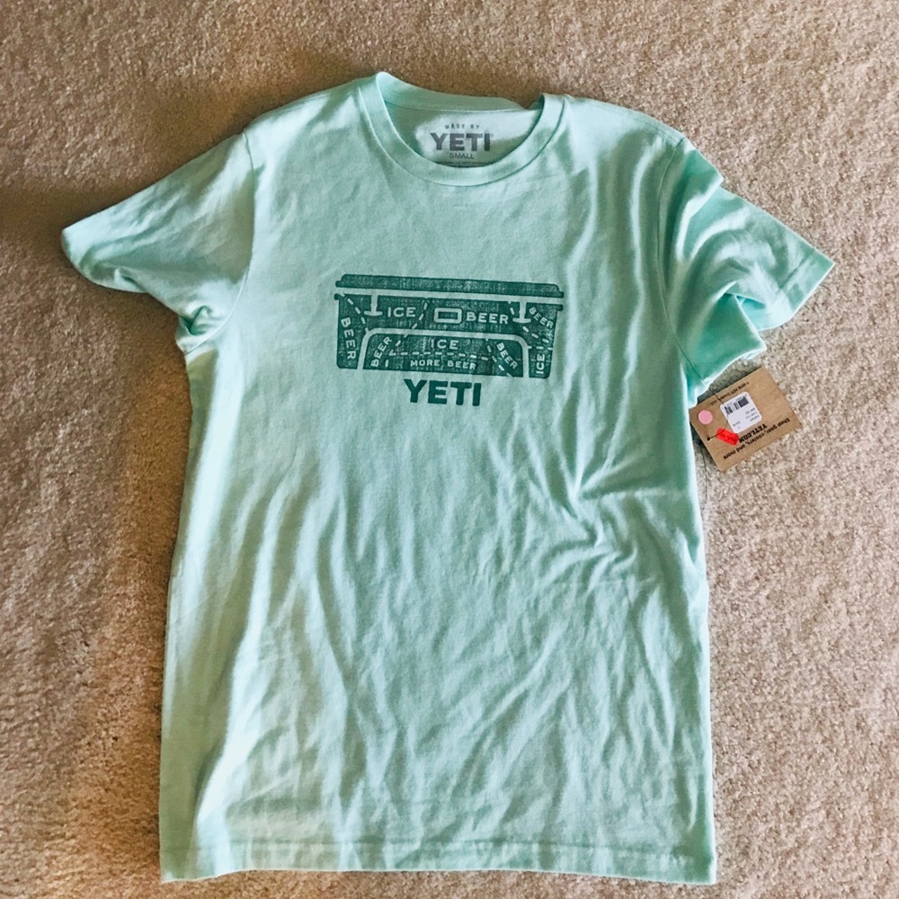 Mint green yeti shirt size Small